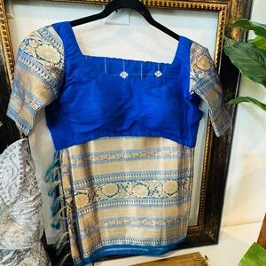 Blue kanchipuram kanchi saree with Blouse
